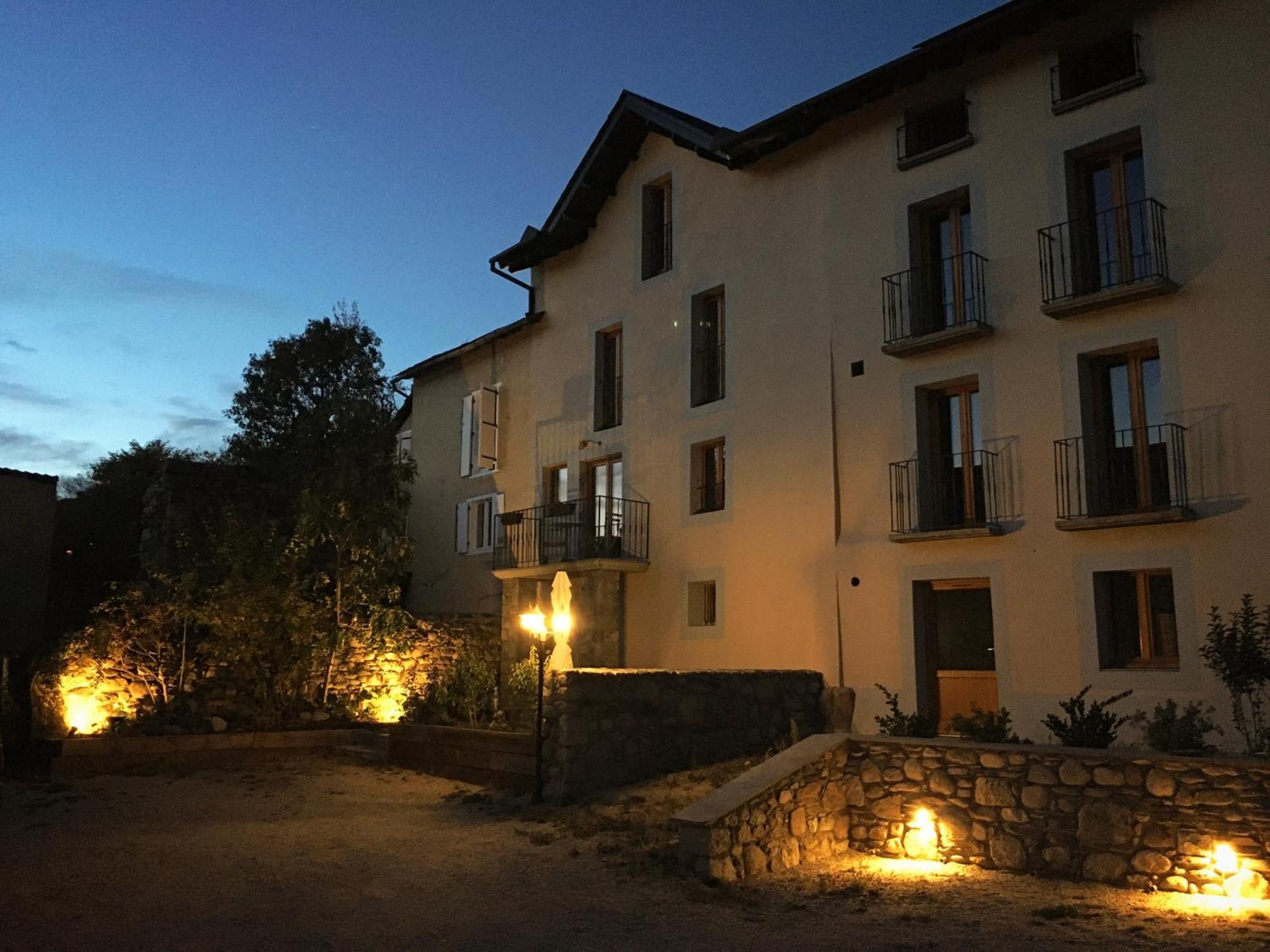 Domaine Agricole Cotze / Casa Rural Enveitg 외부 사진